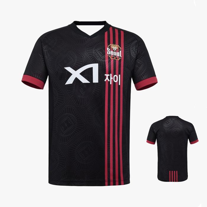 New Arrive Style 2025 FC Seoul vintage short-sleeved uniform top Football Jersey Man Women Soccer Sp