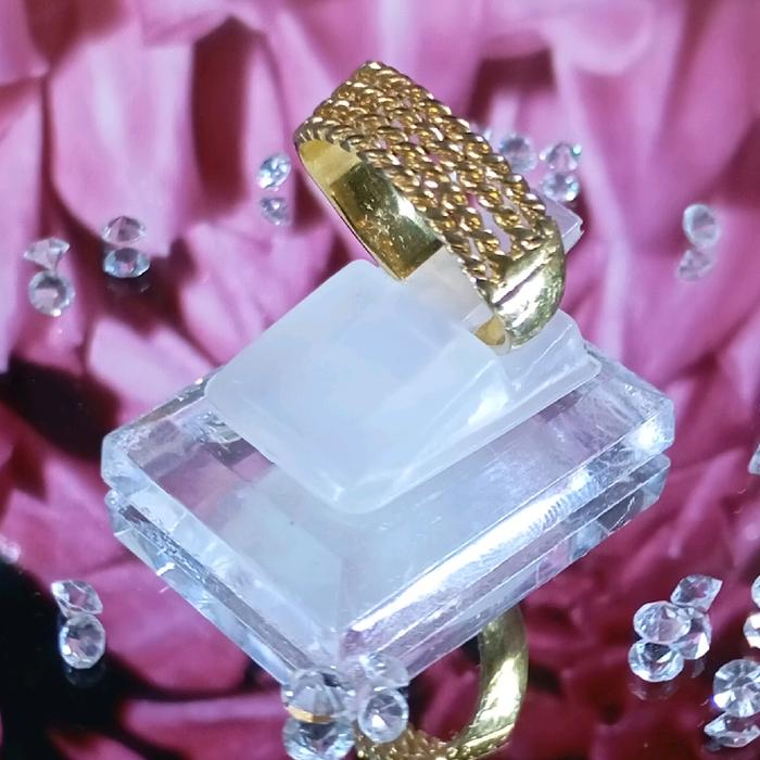Cincin Koin Ulir Lilit 4 Aman Dipakai Setiap Hari - Perhiasan Imitasi Emas 24 Karat - Rings