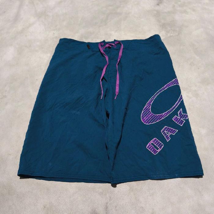 Celana pendek surfing pria oakley biru big logo bekas
