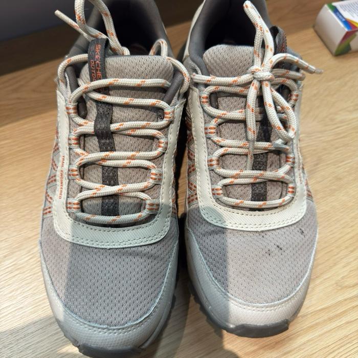 Sepatu Sketchers Max Protect