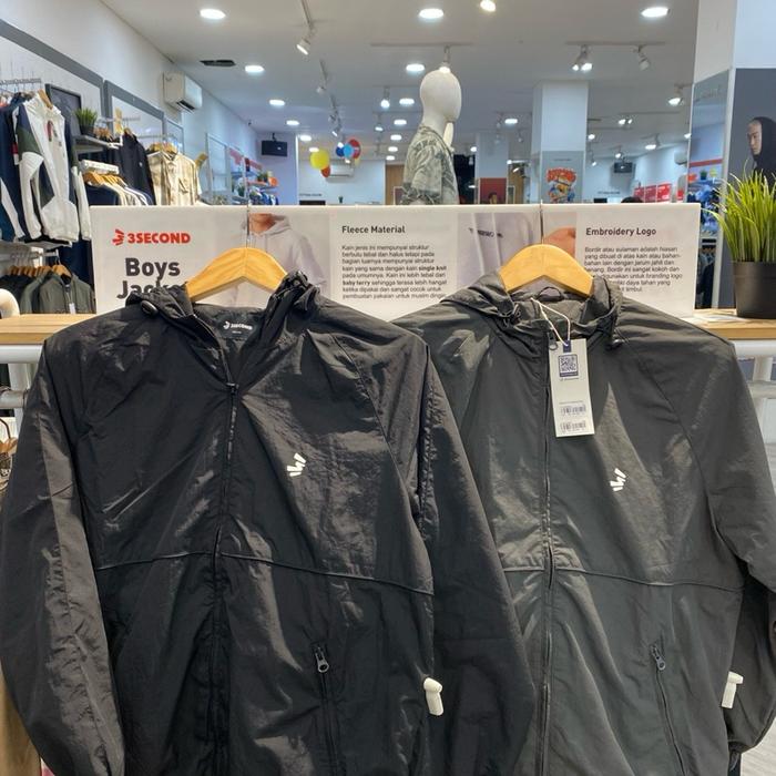 Jacket Parasut 3Second Abu & Hitam 120426 - 110426