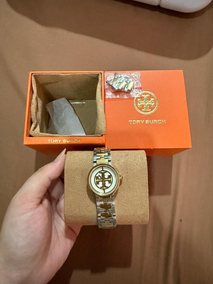 Tory Burch Reva TBW4027 Jam Tangan Wanita Two Tone Rose Gold 36mm Stainless Steel Bracelet