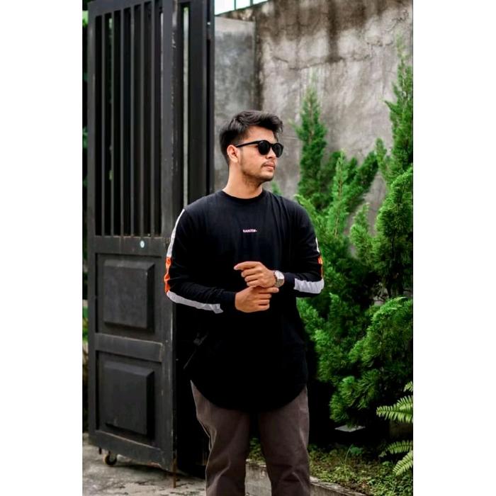 Kurta Kaos Kareem WAO Warna Hitam Lengan Panjang