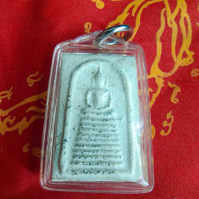 Phra Somdej Wat Rakang . White Powder Thai Buddha Amulet.