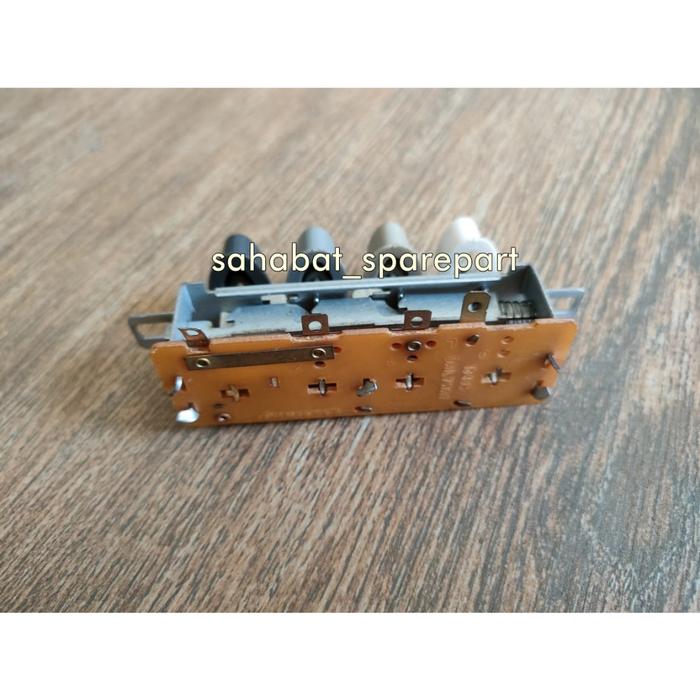 Saklar Kipas Angin Sekai Model 4 Tombol