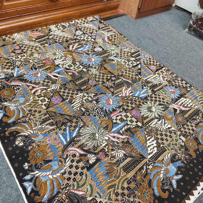 Kain Batik Full Tulis Canting Halus Motif Perca Kupu Bunga Merak Kualitas Terbaik