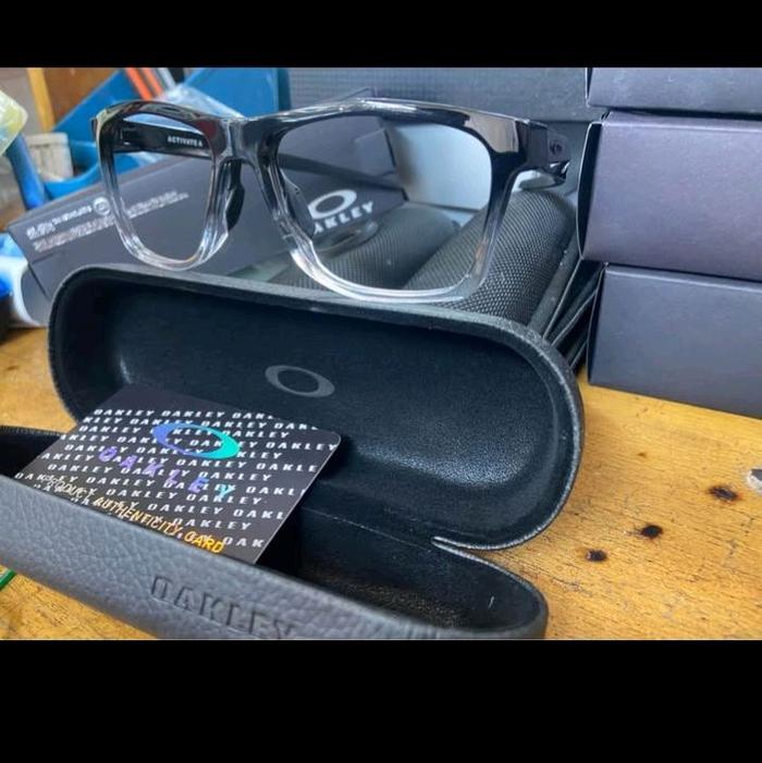 kacamata OAKLEY ACTIVATE original Second ex Display optik
