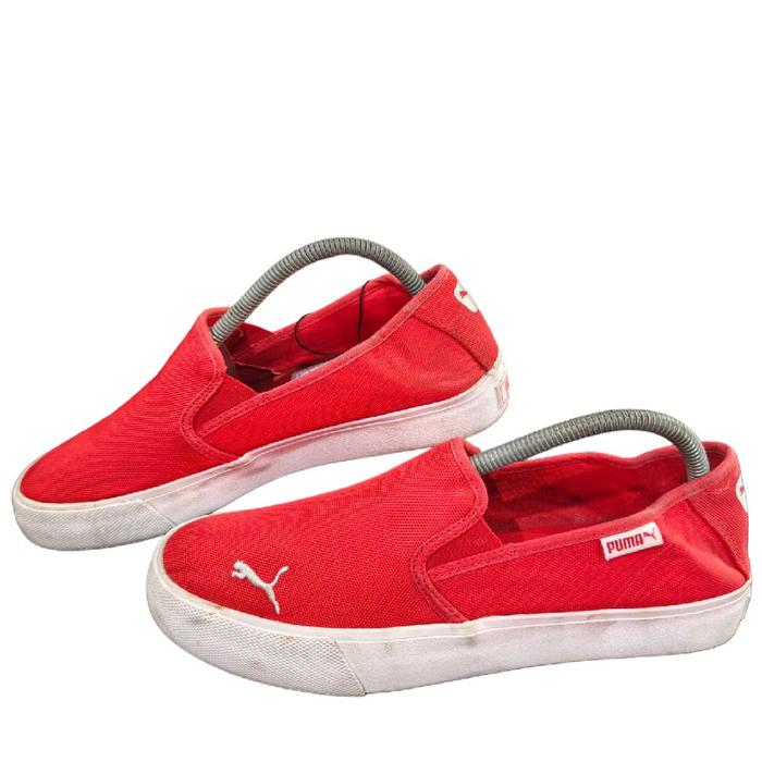 SEPATU SECOND_PUMA WOMEN'S BARI SLIP ON - 40