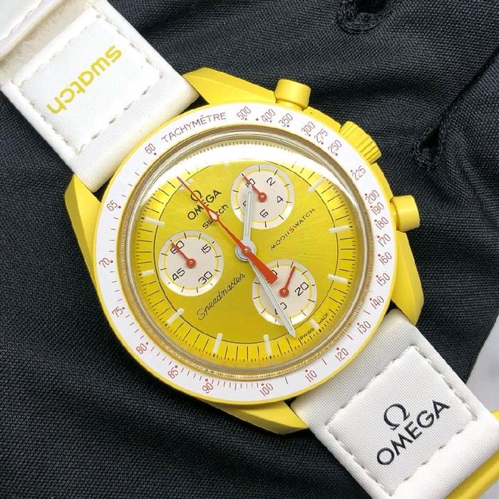 Jam tangan OMG X swatch bioceramic moonwatch colection