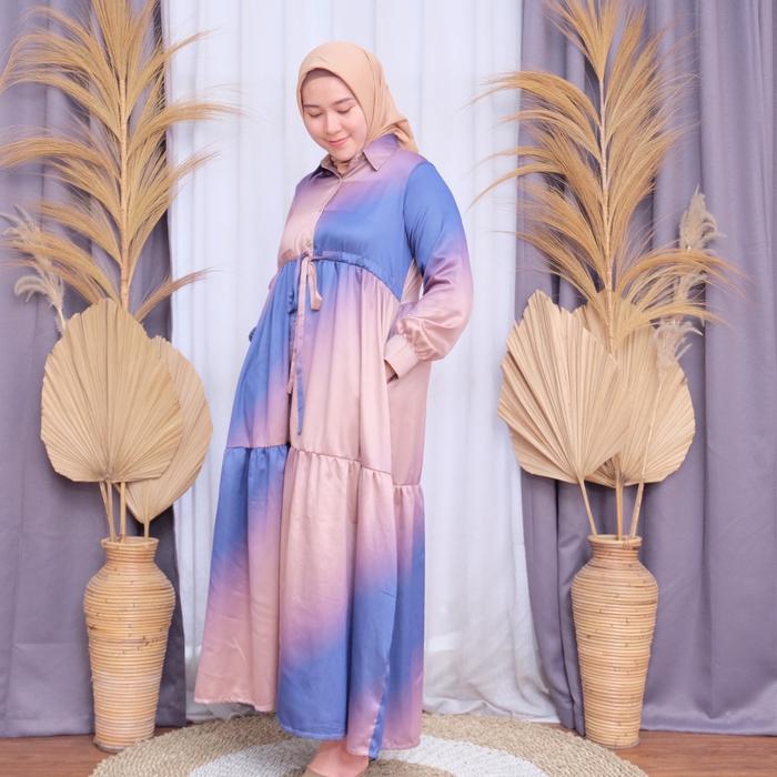 De Farah - Dee Violet Gamis - Daily
