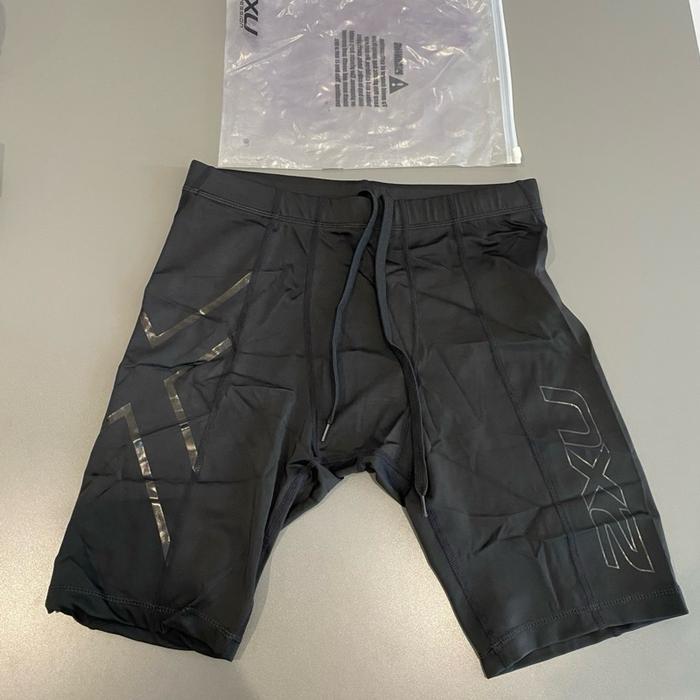 2XU Men’s short compression tight pants black (New)