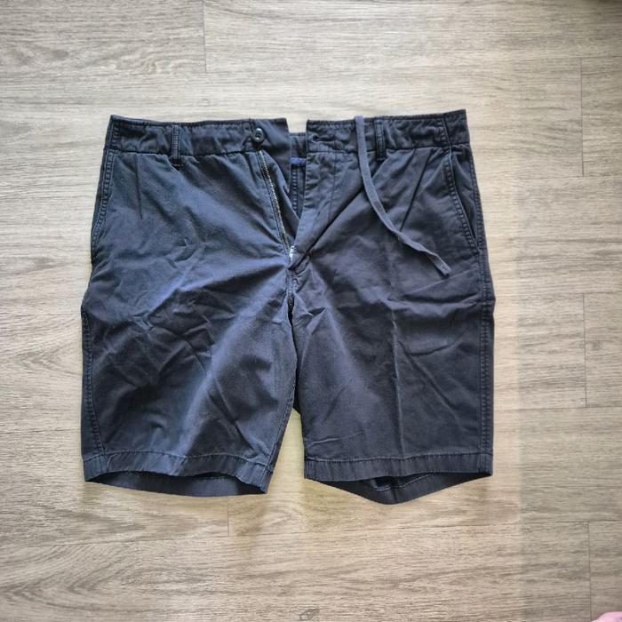 Uniqlo Celana Pendek Original Second
