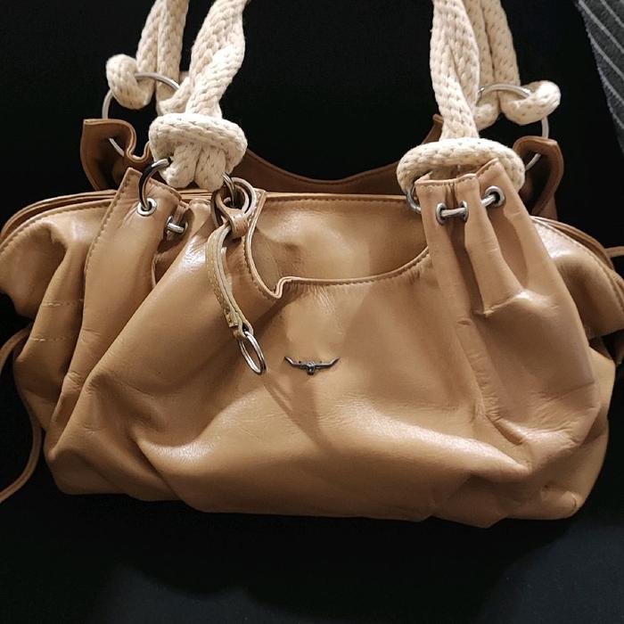 ​[PRELOVED] Ladies bagRM Williams Leather Shoulder Bag - Original