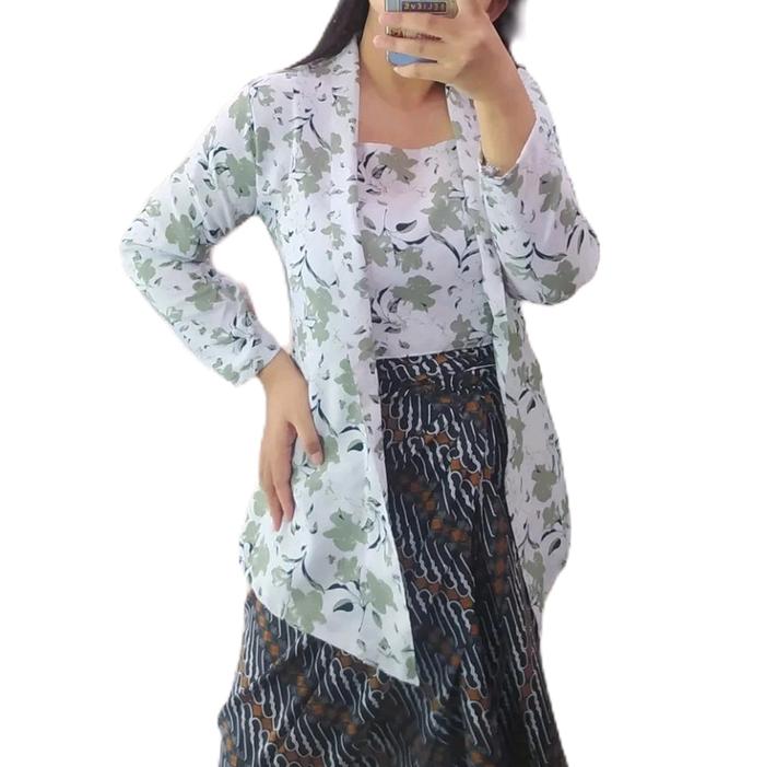 Kebaya Kutubaru Floral / Kebaya Nenek lawasan