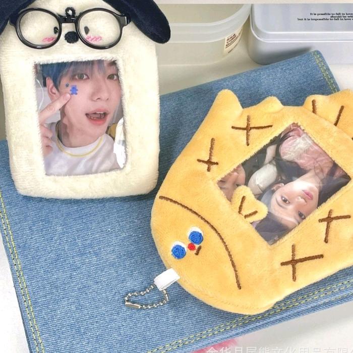CARD HOLDER FURRY CUTE FISH / PHOTOCARD KPOP HOLDER