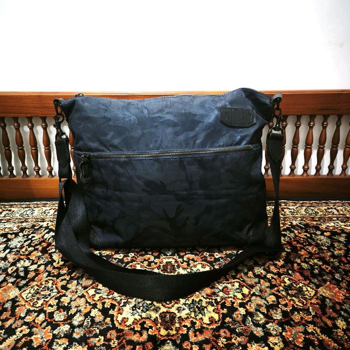 tas selempang kangol motif army