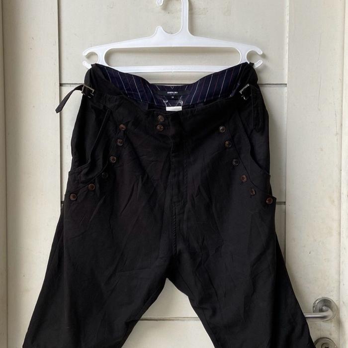 GENERAL IDEA Black Short Pants
