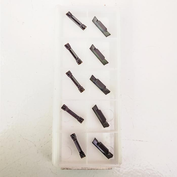 insert potong 3 mm iscar bisa di pakai di holder MGEHR-2