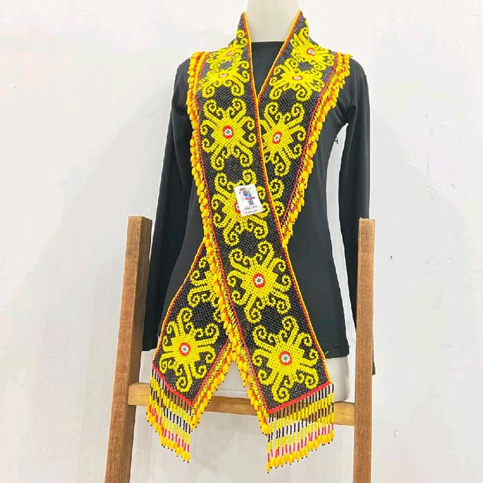 Selendang manik dayak kenyah, aksesoris baju dayak kenyah