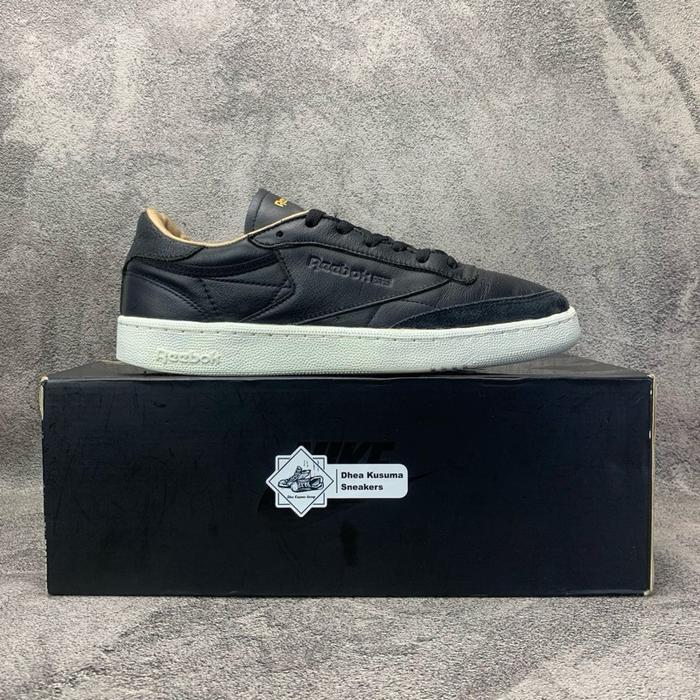 Sepatu Second Casual Reebok Club C 85 Hitam Size 42 insole 27 cm Original Guarantee 100%