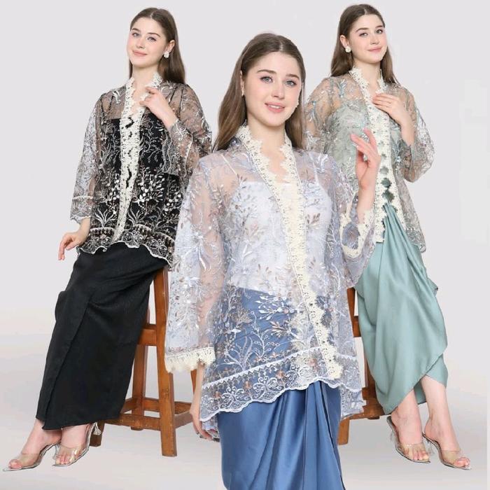 Kebaya Biru | Kebaya Tosca | Kebaya Hitam | Kebaya Jumbo | Kebaya Hijau | Kebaya Bordir | Kebaya Wis