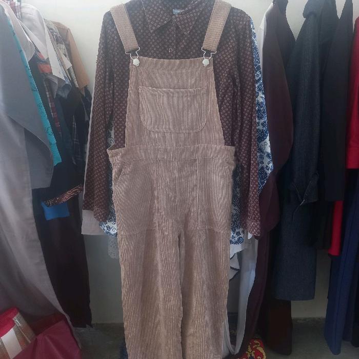 Bundling Brown Corduroy Jumpsuits & Coffee Brown Corduroy Motive T-shirt