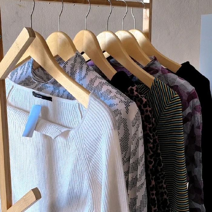thrift crop , Blazer , bluse , hotpan