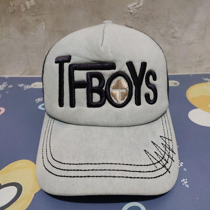 Topi Trucker TFboys Two Tone