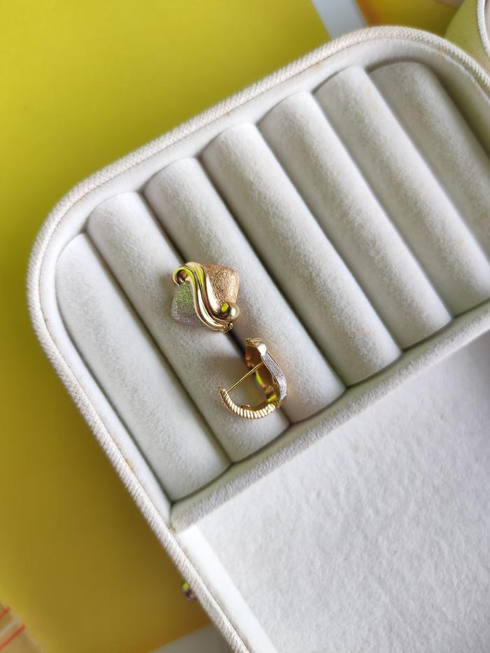 ANTING EMAS 750 EMAS ASLI KUNING ROSE GOLD 3 WARNA UBS