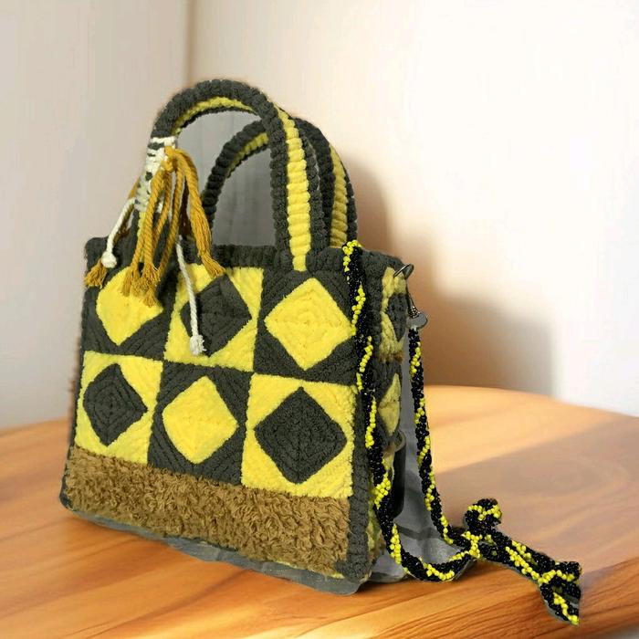 Tote bag / Tas selempang benang chenille