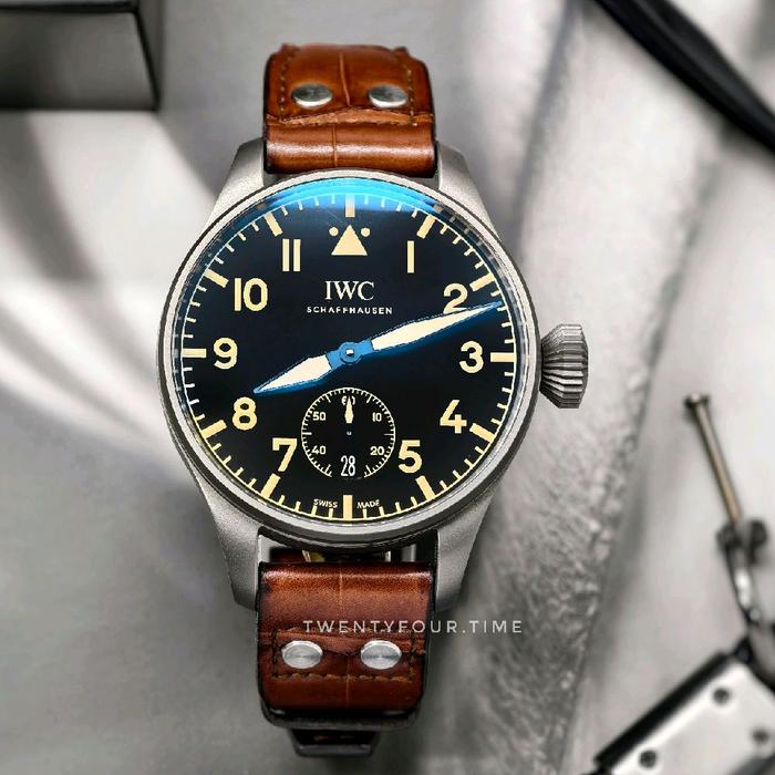 IWC Big Pilot Heritage Titanium IW510301