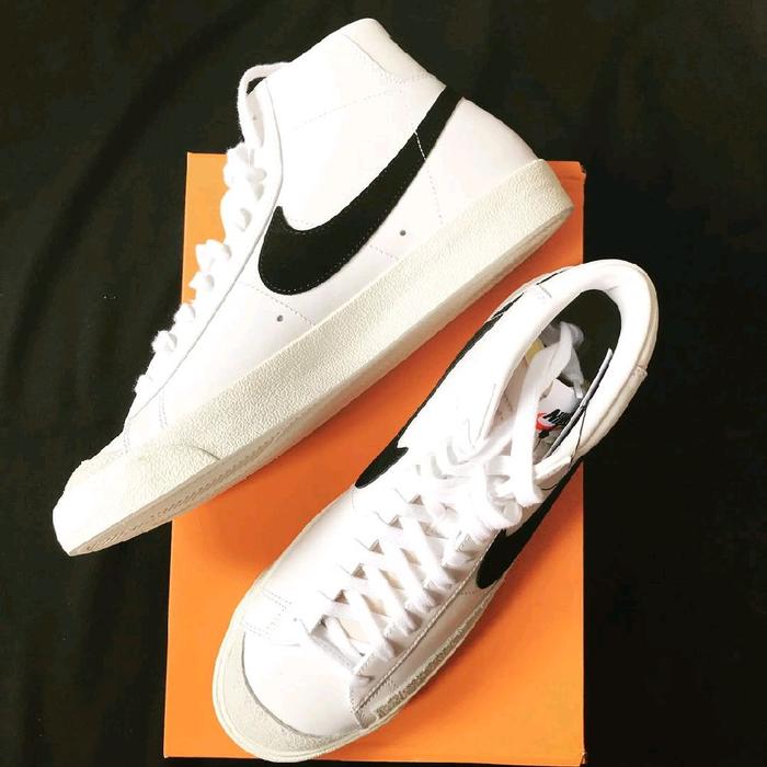 Sepatu Sneakers Original Nike SB Blazer Mid 77 Vintage Black White BNIB