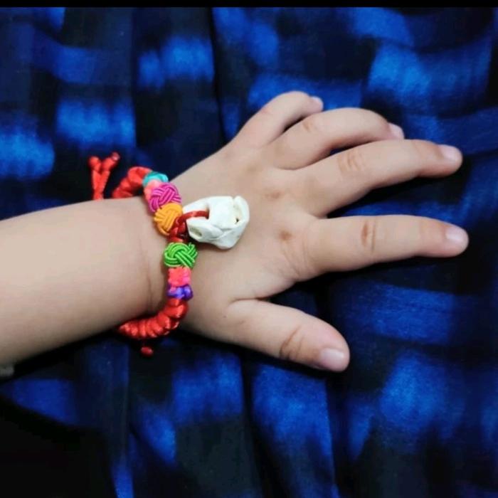 Gelang bayi penangkal energi negatif - tulang telinga babi asli