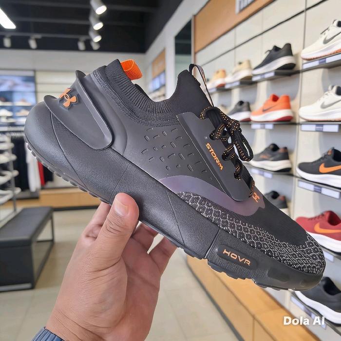 Sepatu Under Armour Hovr Phantom 3 black Og Original Guarantee