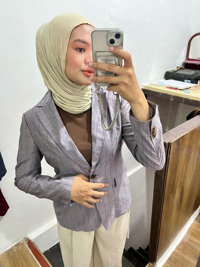 Blazer Ungu Motif Garis-garis Wanita Atasan