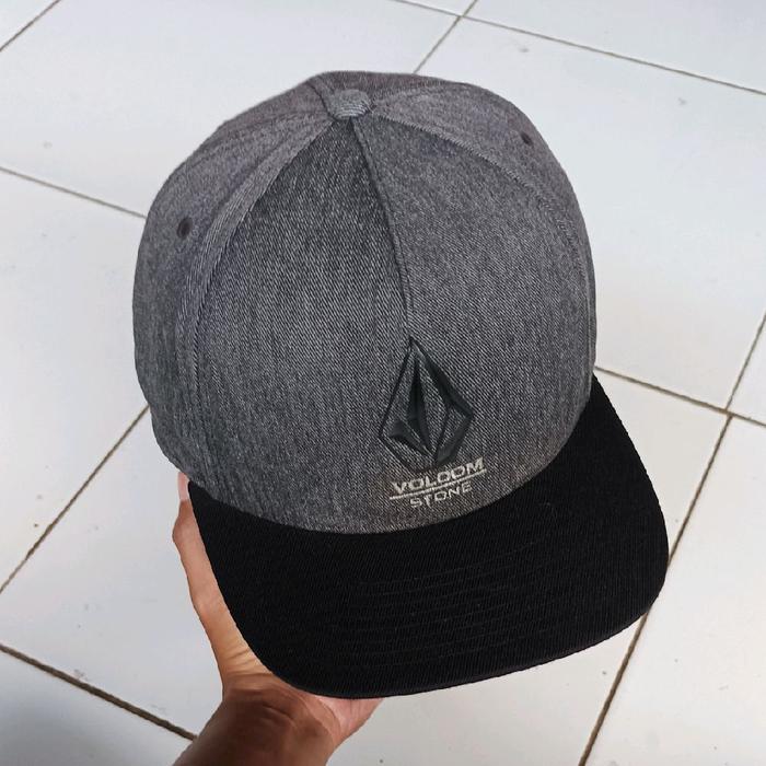 topi volcom second,topi volcom