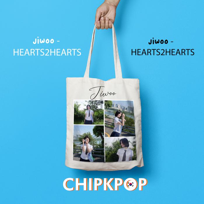 TOTEBAG [PAKET SET] JIWOO H2H HEARTS2HEARTS I PC H2H I PHOTOCARD H2H I CARMEN I ALBUM H2H HEARTS TO 