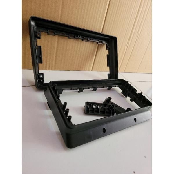 Frame Head Unit Android Calya/Sigra 9 Inch Desain Ergonomis