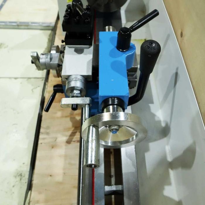 Mesin Bubut Mini Lathe Wood Metalworking 550W - 0618 Mesin Bubut Mini Lathe Wood Metalworking 550W -