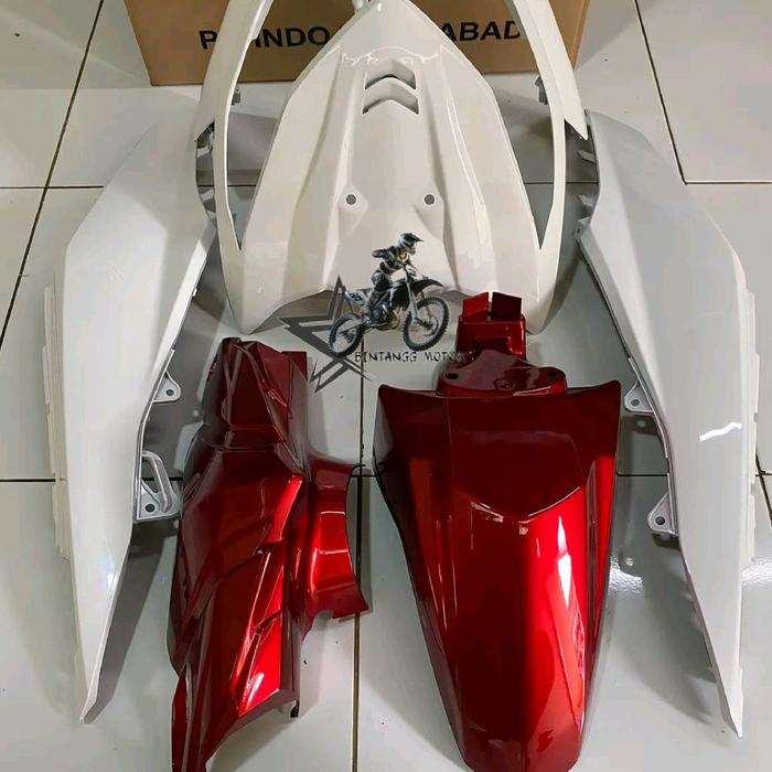 cover fullset body halus honda beat fi thn 2013-2016 warna merah putih stnk Motorcycle