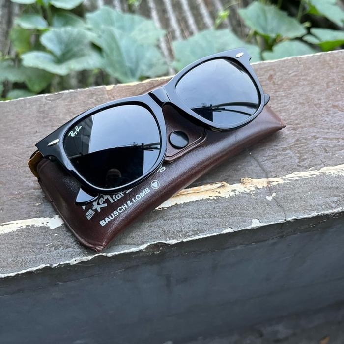 Rayban wayfarer rb 2140A lensa G15 size 54m black gelosy kondsi mulu made in italiy Eyewear Sunglass