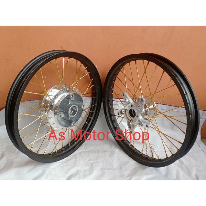 VELG SET ROSSI 140 140 RING 17 TROMOL SET CB150X NEW CBR150R 2019 SAMPAI 2022 NEW CB150R 2021 2022 F