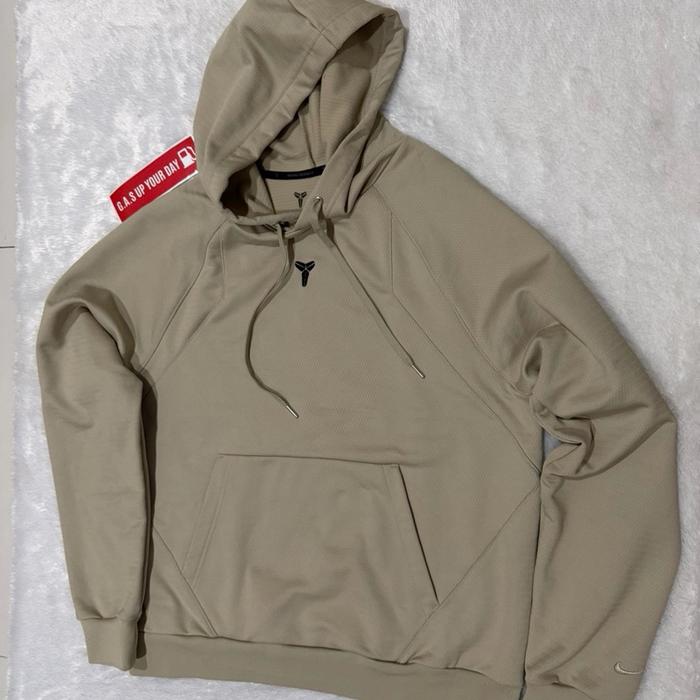 NIKE MAMBA MENTALITY THERMA FIT HOODIE • BROWN