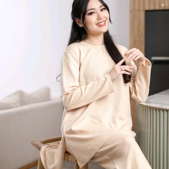 ONE SET KNIT TUNIK DAN KULOT