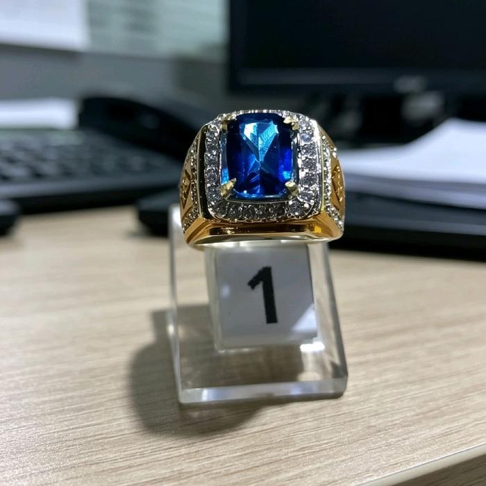 BLUE TOPAS
