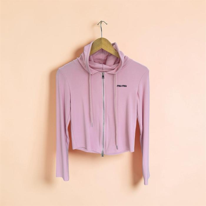 Jaket Premium Guangzhou - Jaket Hoodie Warna Pink dengan Logo Miu Miu