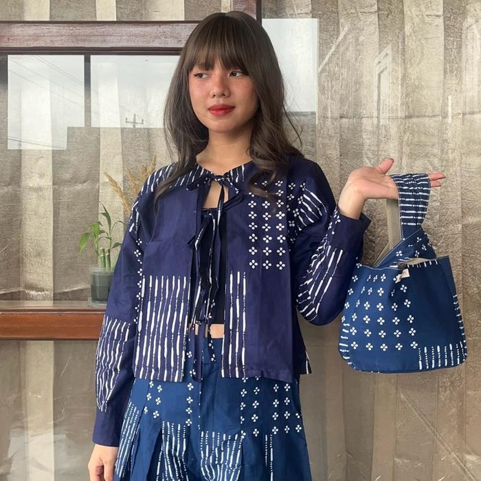 NOELLE - Knot Bag Batik | Handle Bag Batik | Souvenir Batik