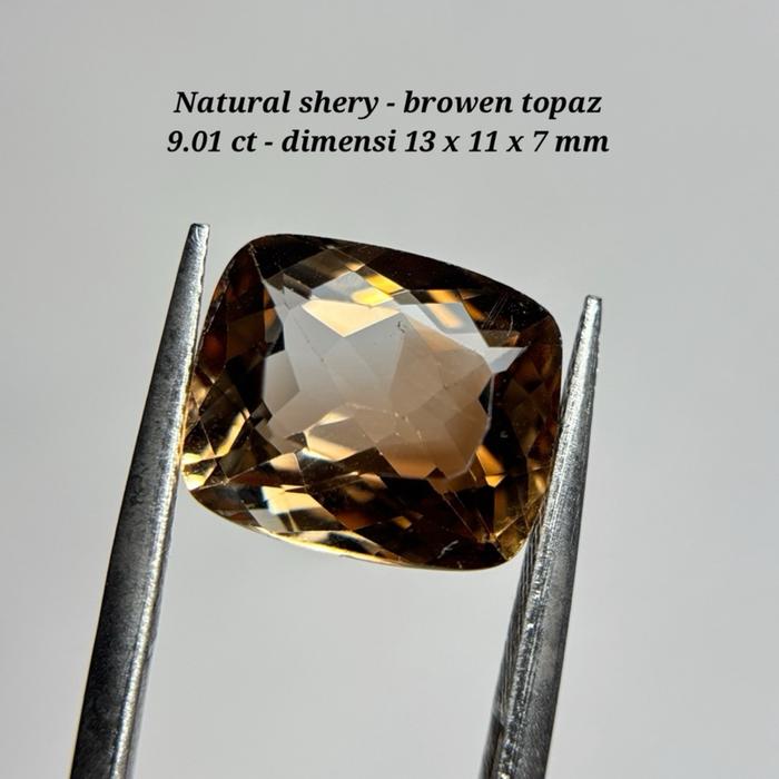 Natural Shery - Brown Topaz 9.01 ct Dimensi 13 x 11 x 7 mm Batu Permata Asli untuk Perhiasan Elegan