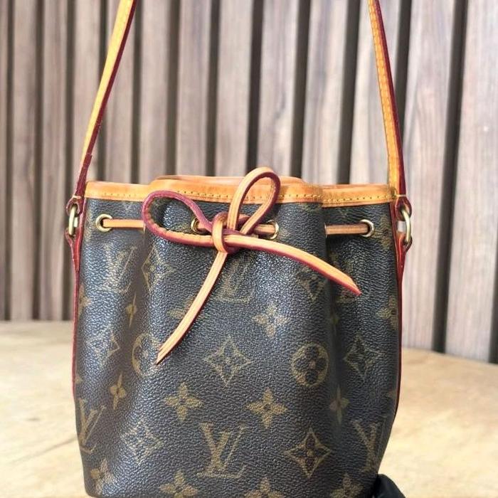 LV Monogram Noe Mini Bucket