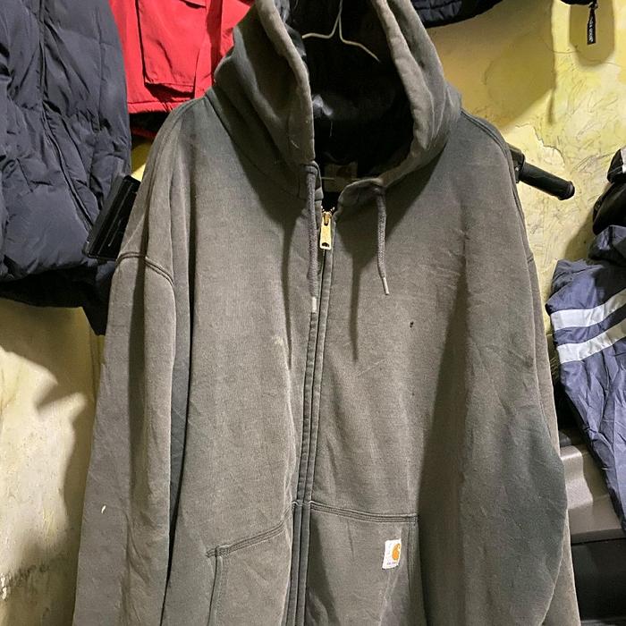 Carhartt Jaket Rain Depender Abu-abu dengan Desain Hoodie dan Zipper Full